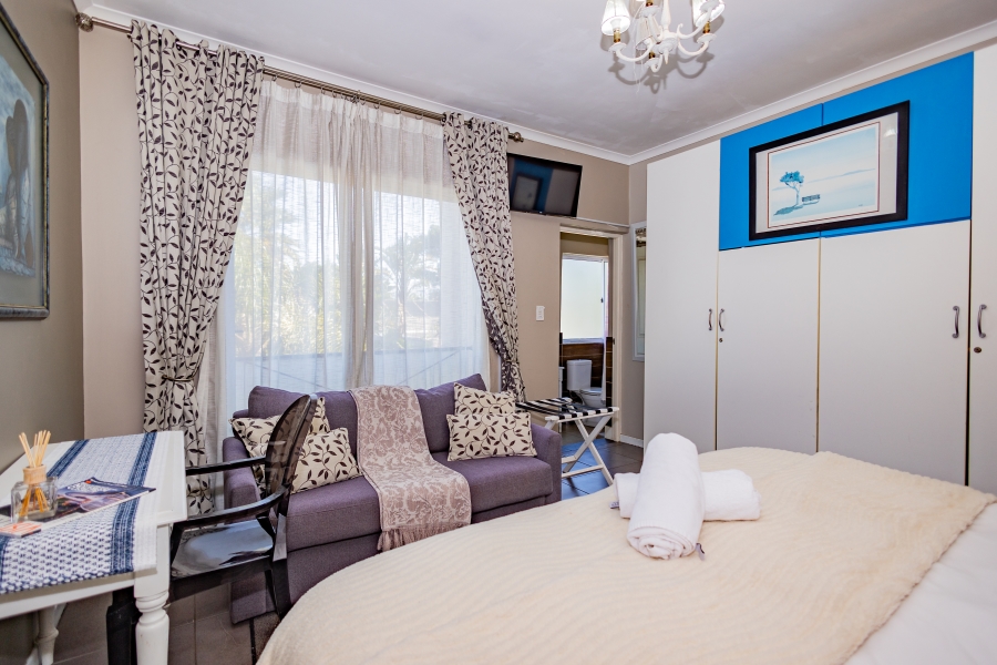 13 Bedroom Property for Sale in Sunset Beach Western Cape